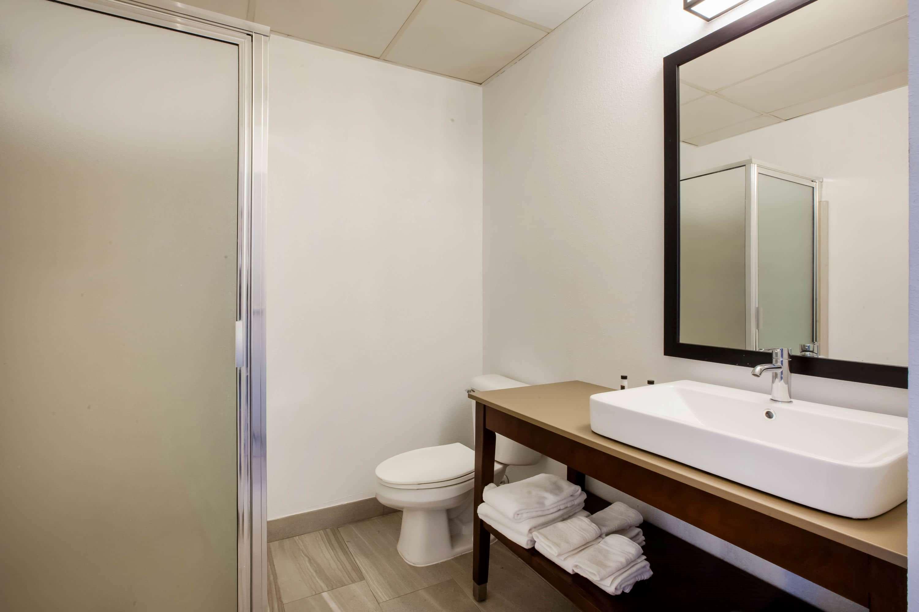 Days Inn & Suites By Wyndham Rochester Hills Mi Екстер'єр фото