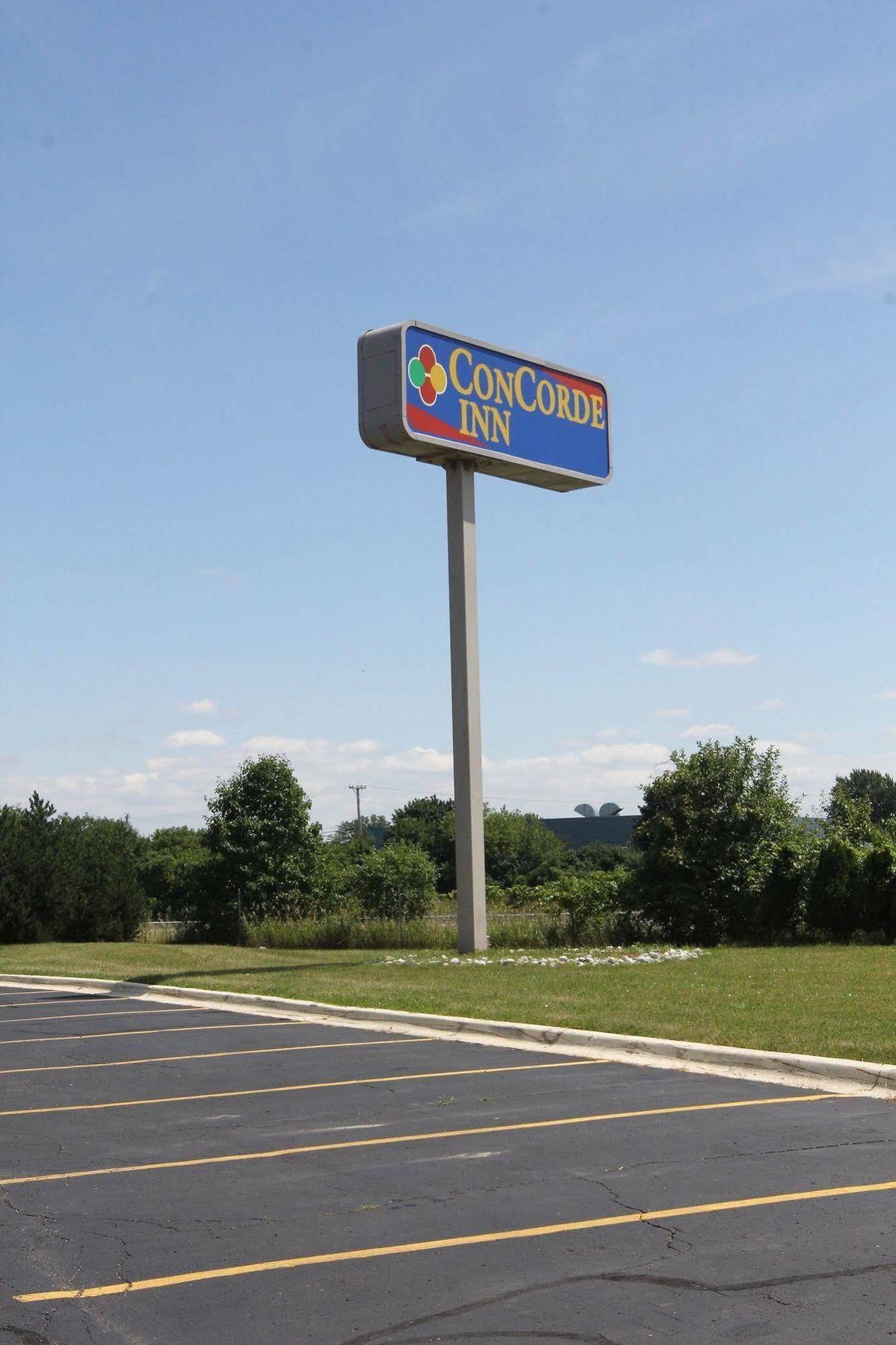 Days Inn & Suites By Wyndham Rochester Hills Mi Екстер'єр фото